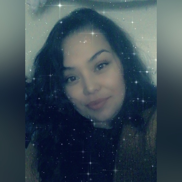 Meet your Posher, Chauntelle - Picture 3 of 11